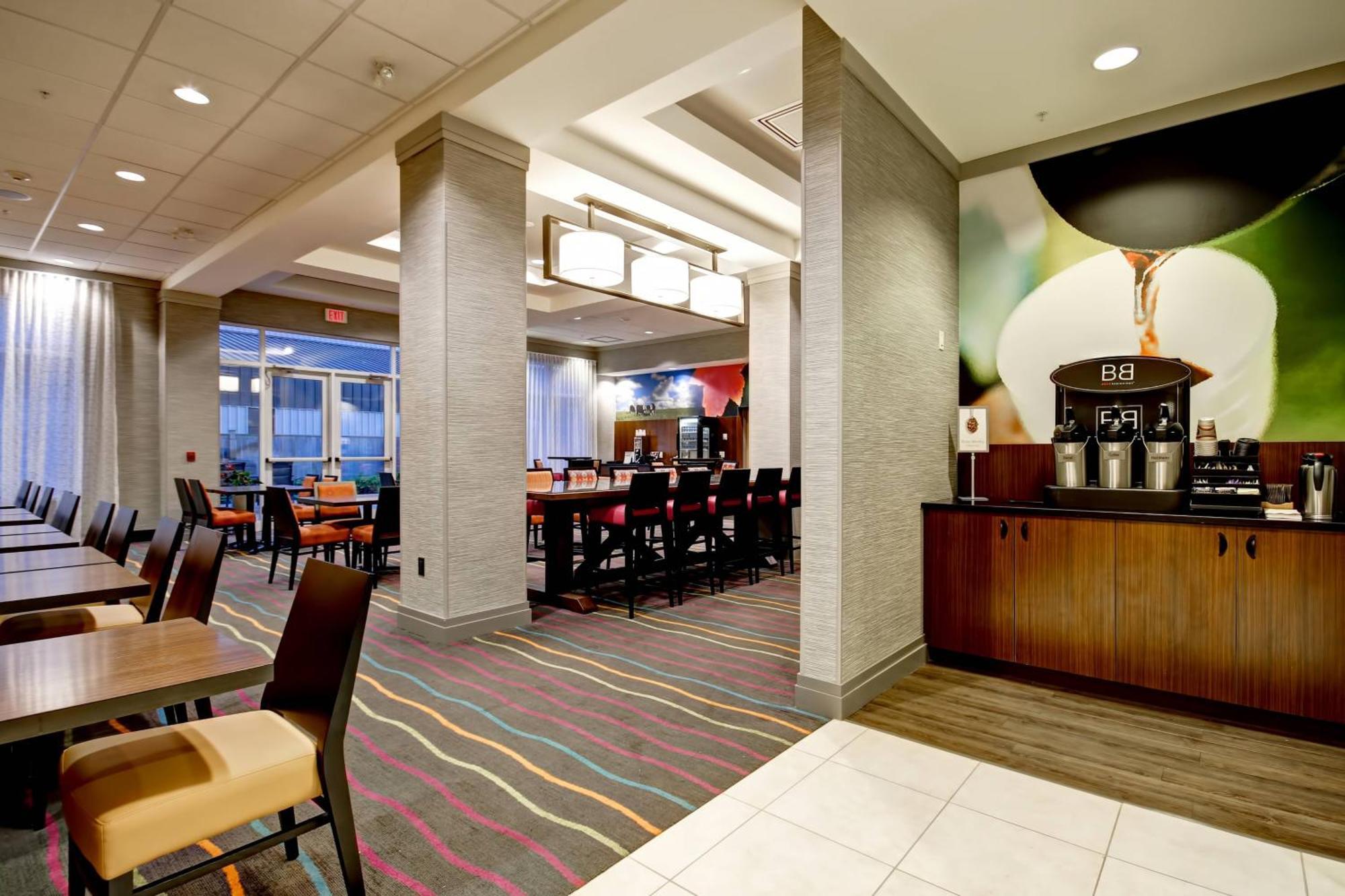 Fairfield Inn & Suites By Marriott Guelph Extérieur photo